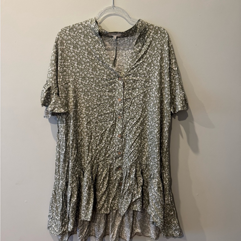 easel Olive Green Floral Button-Front Ruffle Tunic